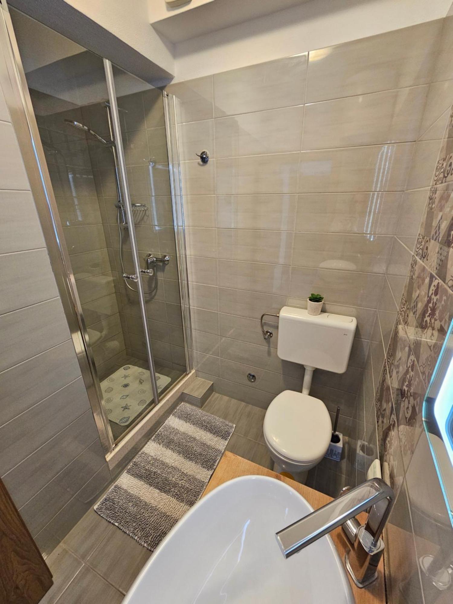 Apartments Grgic Trogir Exterior photo