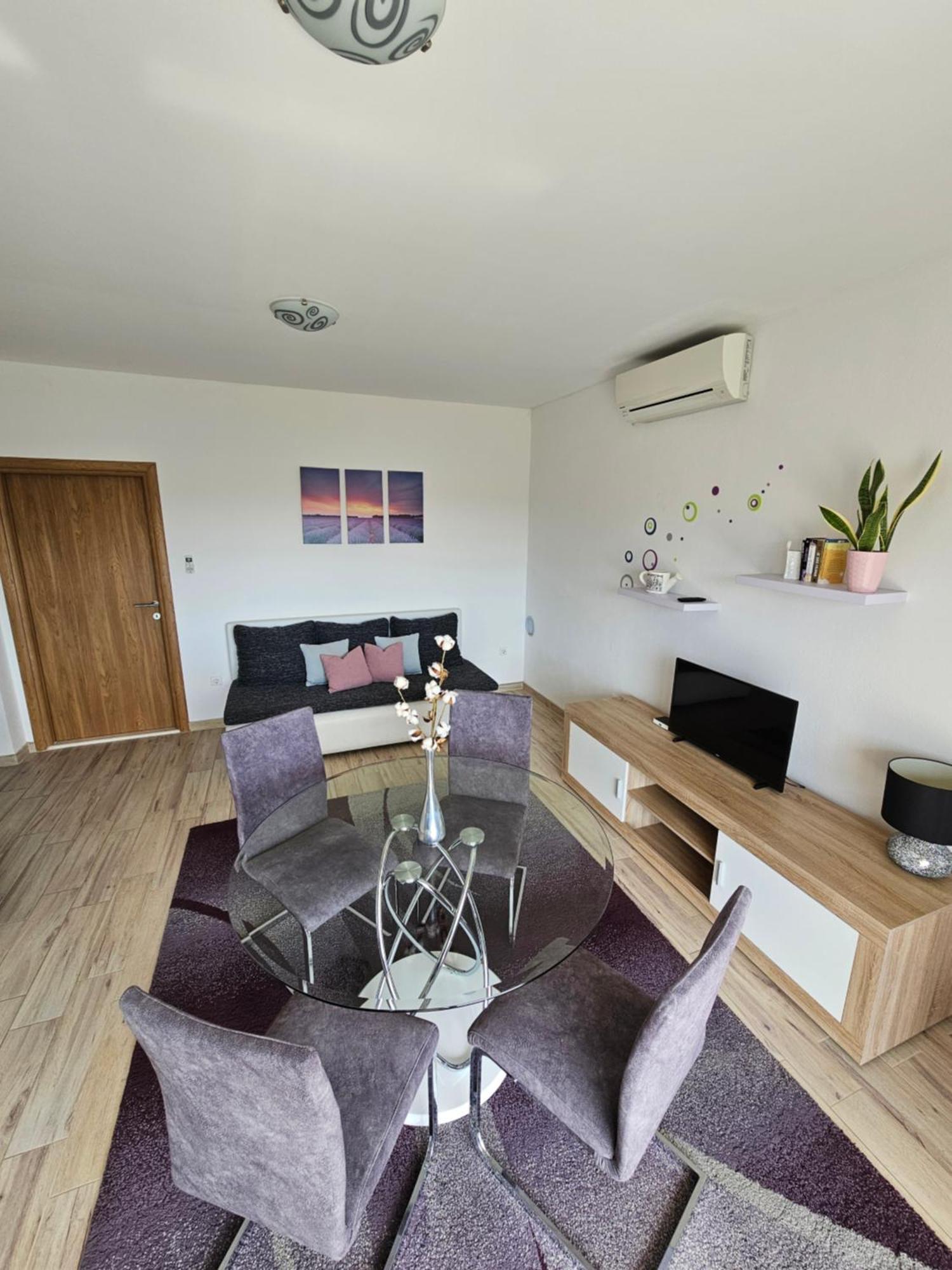 Apartments Grgic Trogir Exterior photo